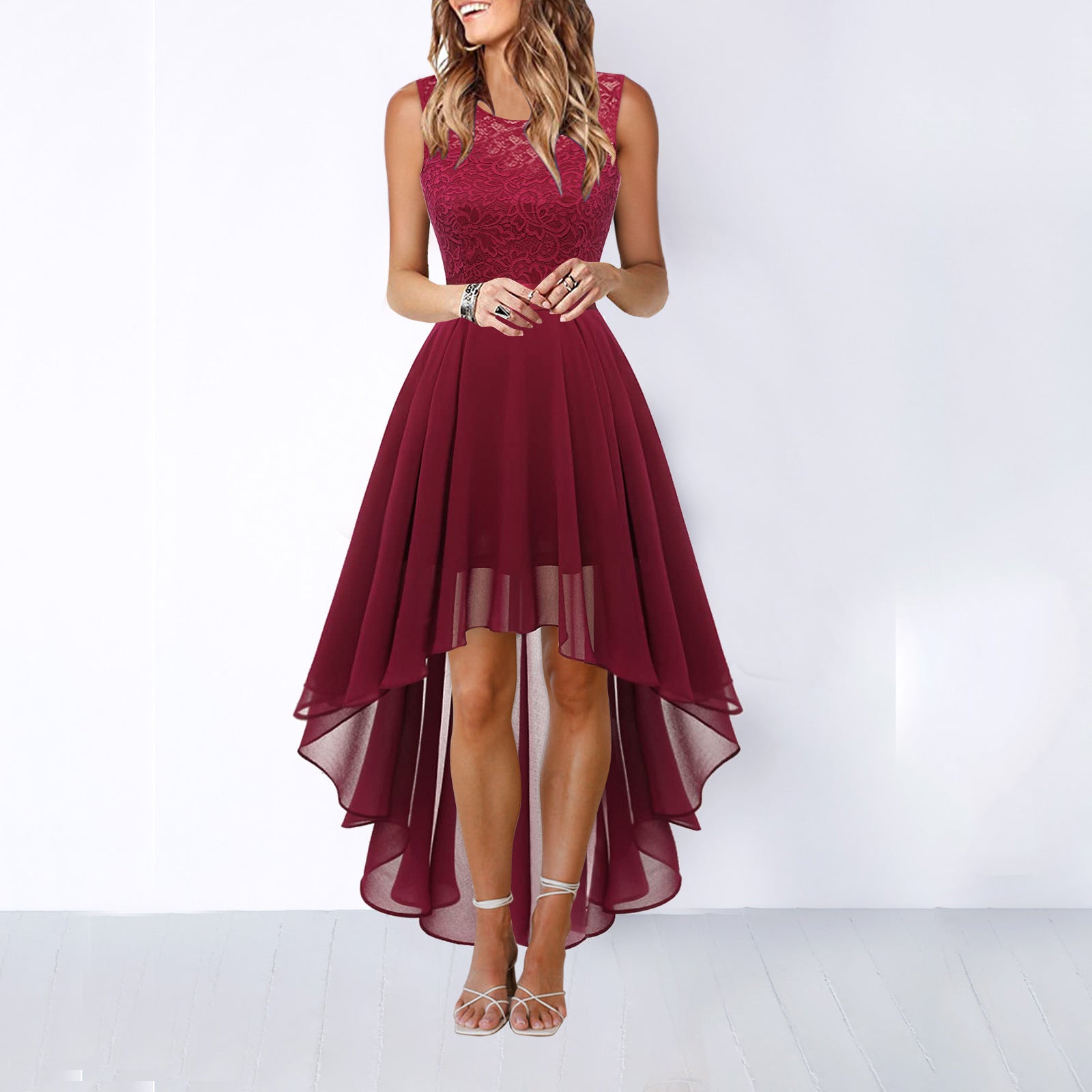 Elegantes Chiffon-Abendkleid mit verführerischer Spitze-10.jpg