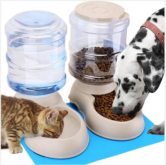 AquaPaws - Großer Wasserspender für Hunde und Katzen