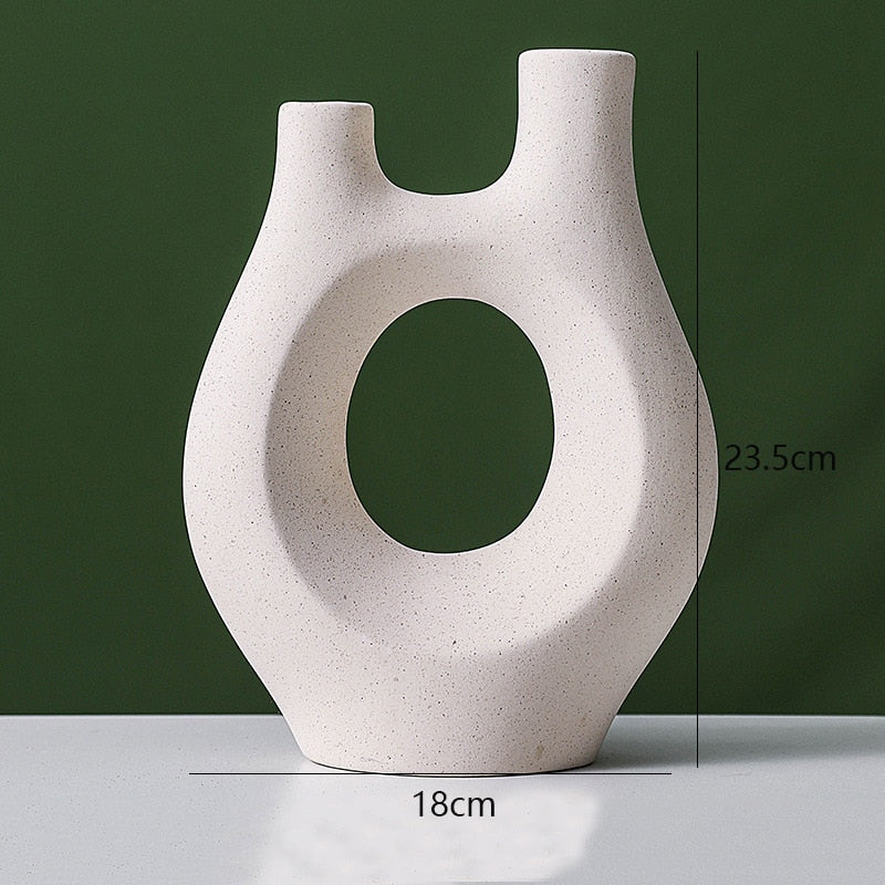 Keramikvase-verkörpert-diese-Sehnsucht-nach-Harmonie- Ästhetik-Hergestellt-aus-hochwertiger-Keramik-qwox-shop