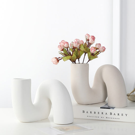 Keramikvase-auf-Tischplatten-Regalen-im-Wohnzimmer-Kaminsimsen-Esszimmern-oder-ueberdachten-Terrassen - diese Keramikvase-by-qwox-shop-com-1.jpg